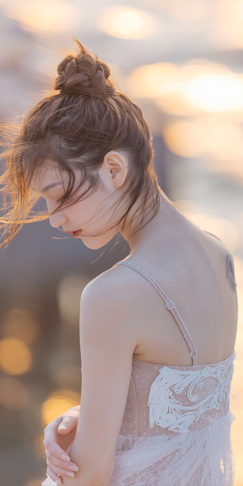 开云平台-球队实力强劲，比赛场面精彩纷呈，怎么形容球队