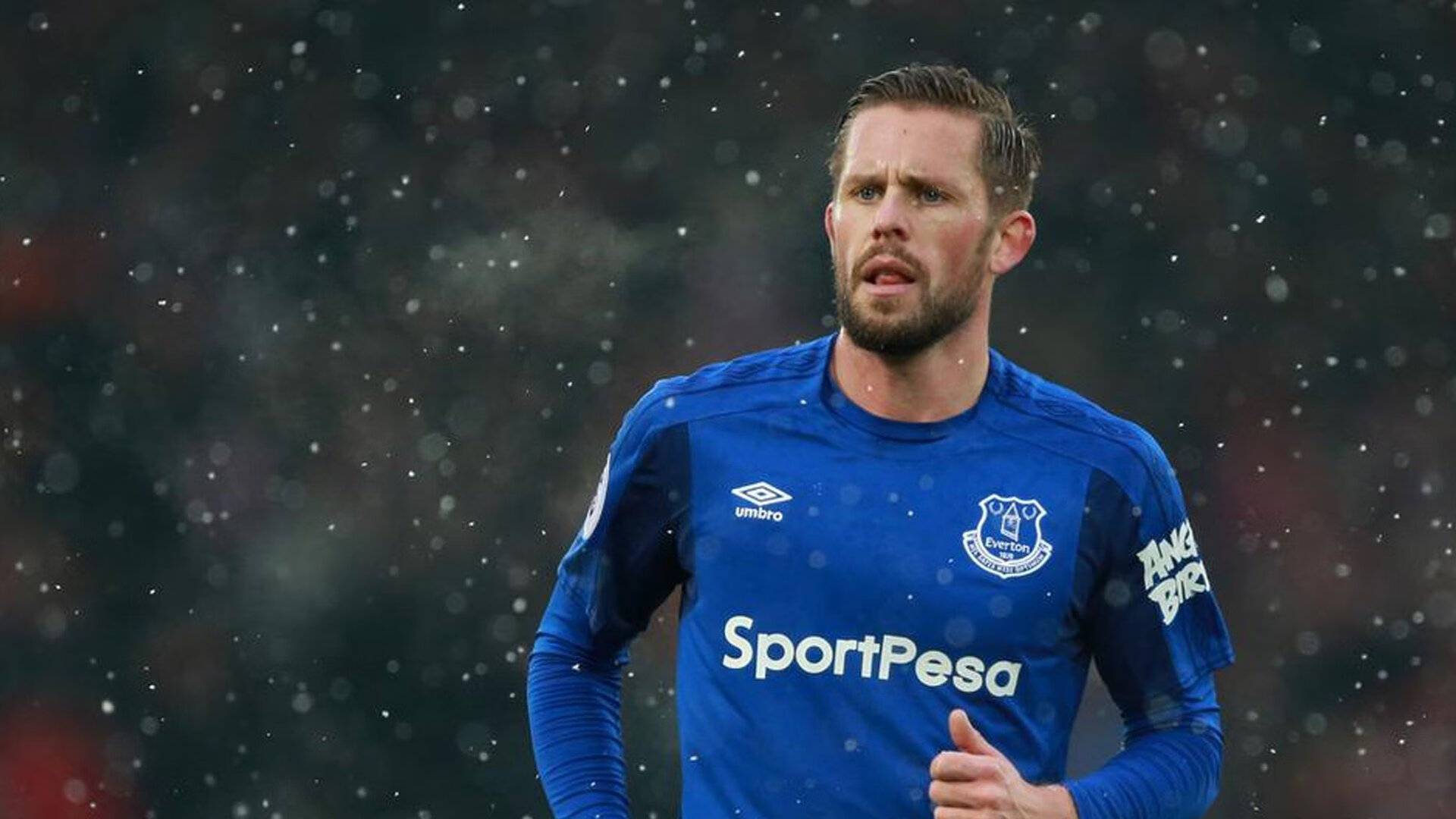 kaiyun官方入口登录-激烈追踪：WRC场外粉丝群的狂热气氛